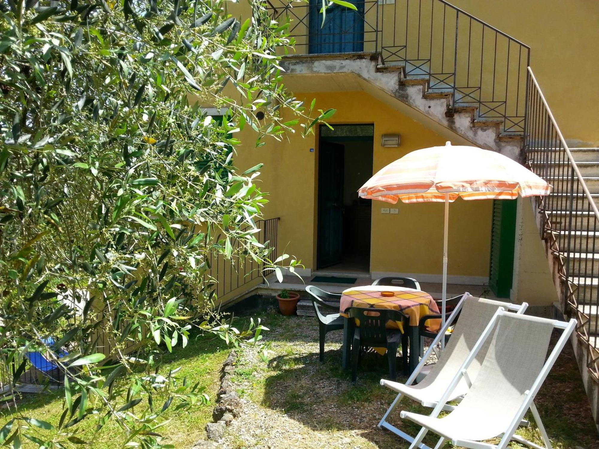 Residence Le Meridiane Siena Habitación foto