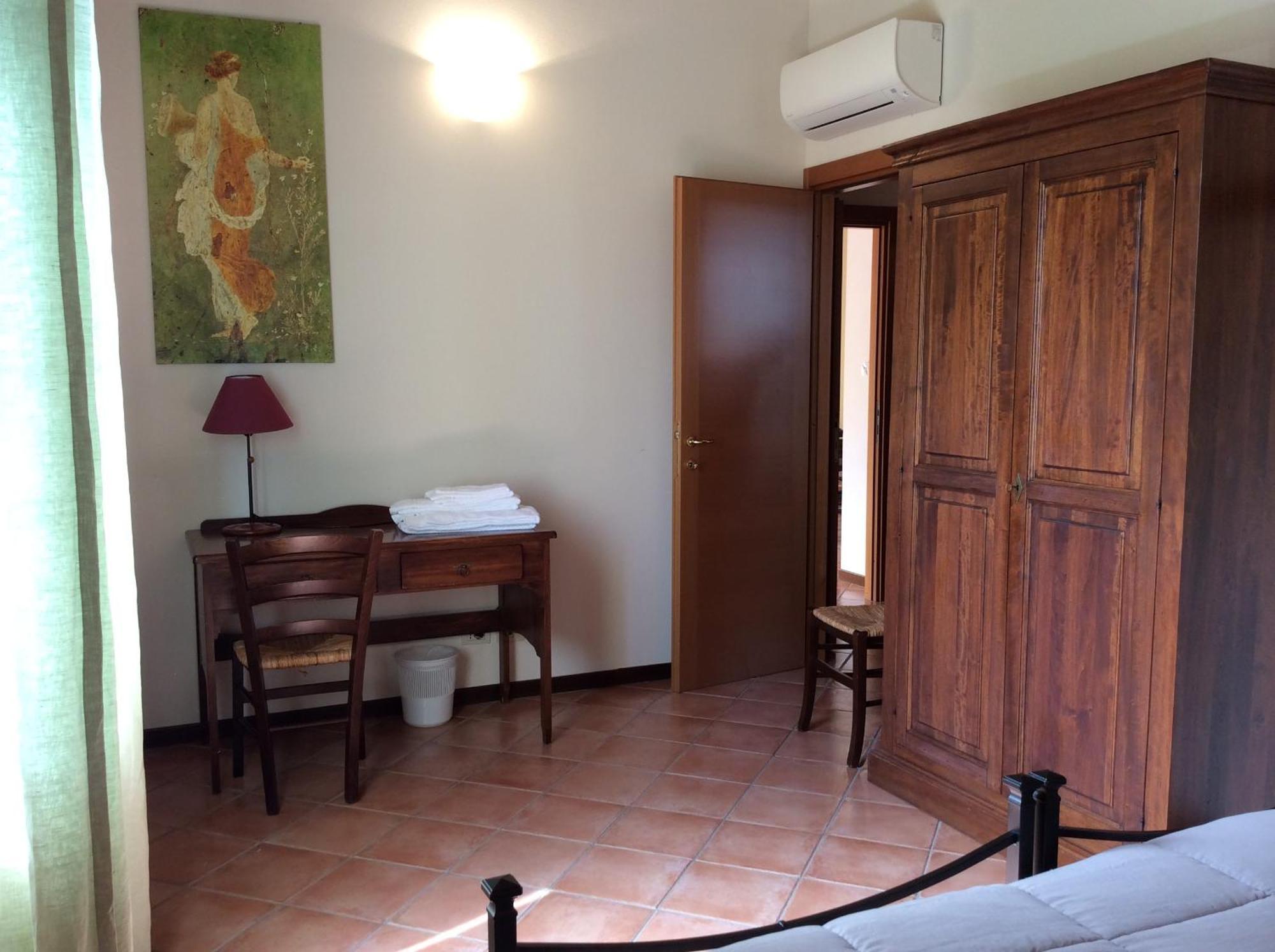 Residence Le Meridiane Siena Habitación foto